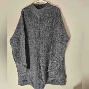 Old Navy Women's Charcoal Turtleneck Sweater